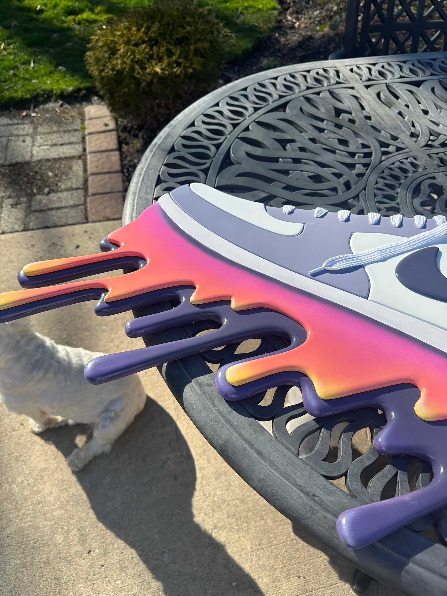 Nike Drip Sneaker