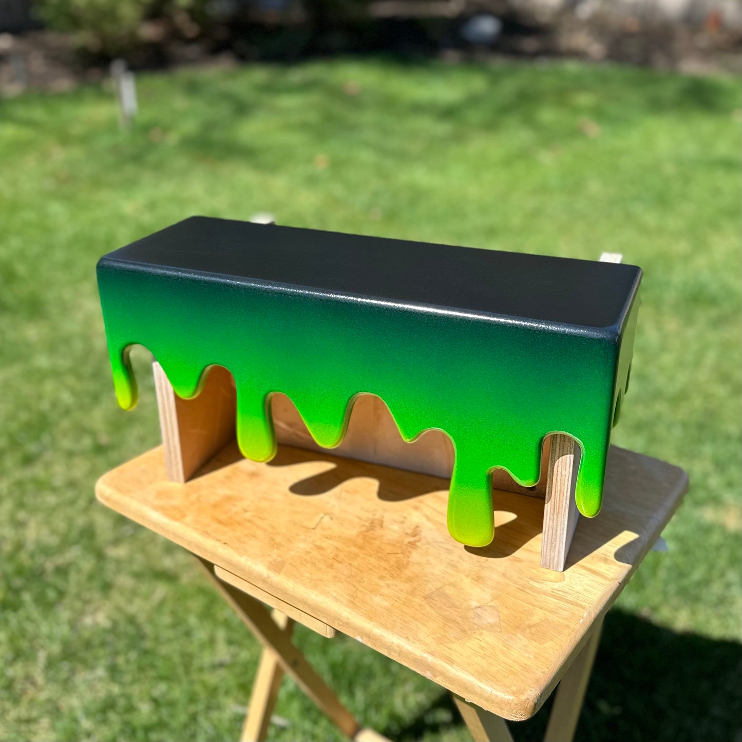Green Slime Goosebumps Drip Shelf